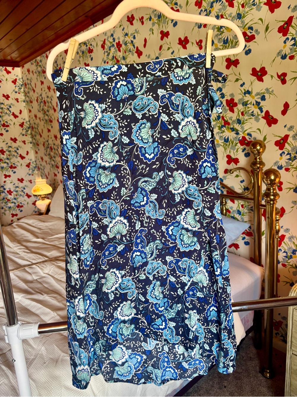 loft women’s size 2 navy floral paisley wrap midi skirt coastal boho